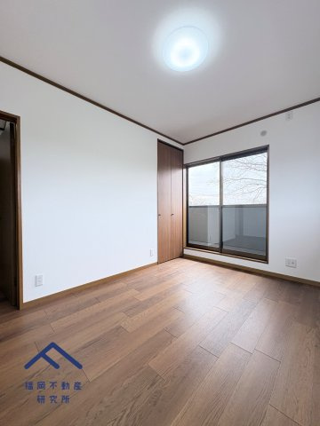 糟屋郡久山町大字久原　戸建ての洋室