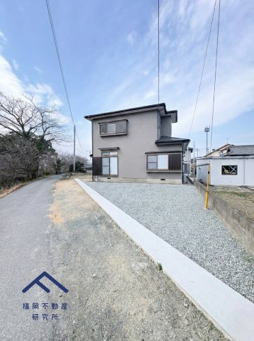 糟屋郡久山町大字久原　戸建ての前面道路含む現地写真