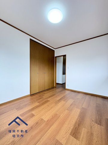 糟屋郡久山町大字久原　戸建ての洋室