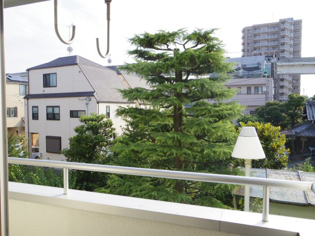 RGハイツIIのバルコニー