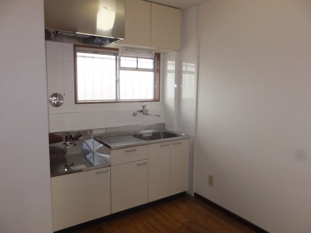 RGハイツIIのキッチン|※退去前につき別の部屋の写真となります。
