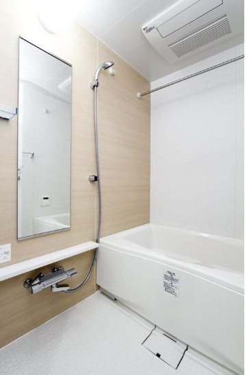 ガーデニエール砧　WESTの浴室