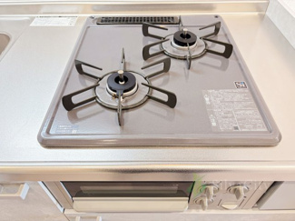 【キッチン】 | モアエミネンス西新宿 | 二口ガスコンログリル付き