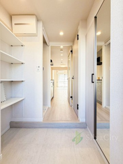 【玄関】 | モアエミネンス西新宿 | 玄関