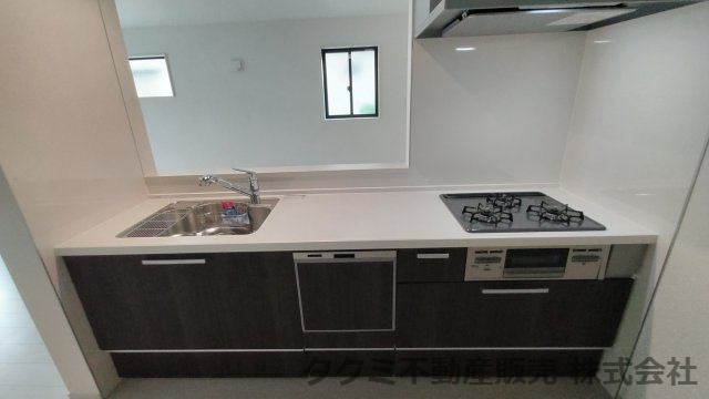 神戸市垂水区霞ヶ丘　新築戸建てのキッチン