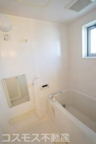 ファルコンⅠの浴室