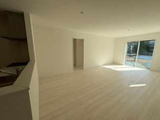 【居間・リビング】 | 坂戸市鶴舞1丁目　新築分譲　東武越生線『一本松駅』徒歩12分　【浅羽野小学区】