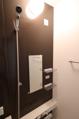 《仲介手数料無料》上尾市緑丘５丁目19-10新築一戸建てケイアイグレイスの浴室