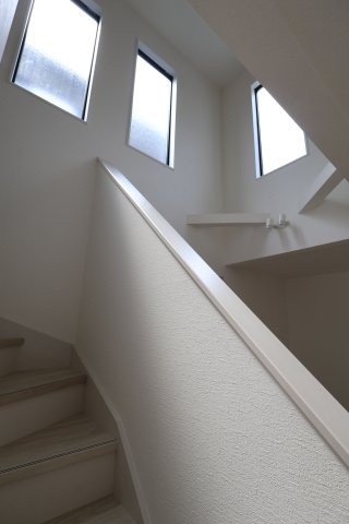 《仲介手数料無料》上尾市緑丘５丁目19-10新築一戸建てケイアイグレイスの内装