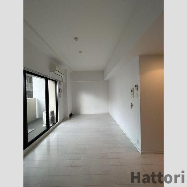 S-RESIDENCE江坂の居間・リビング