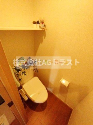 【トイレ】 | エスペランツァ | 同仕様別部屋の画像です。