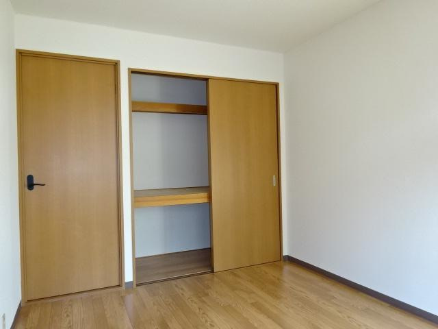 【洋室】 | エクセレンスアイⅡ番館