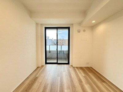 【洋室】 | ジオ南青山