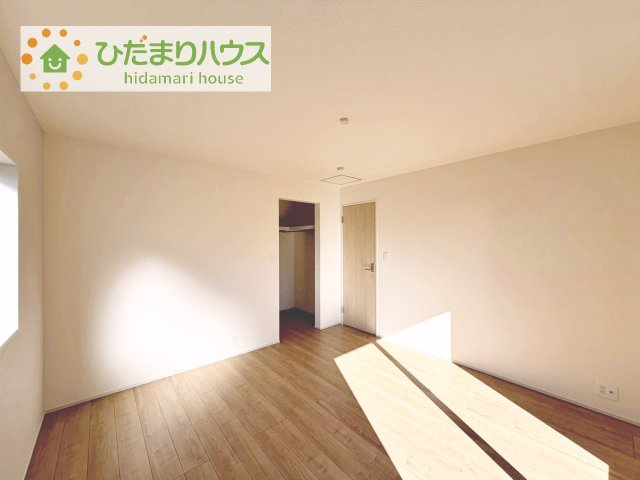 【寝室】 | 土浦市天川2丁目5期　新築戸建 | ゆとりのある主寝室！ご家族全員で寝れちゃいます♪