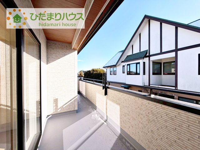 【バルコニー】 | 土浦市天川2丁目5期　新築戸建 | あたたかな光が差し込む、南向きのバルコニー(#^^#)