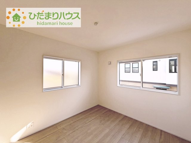 【洋室】 | 土浦市天川2丁目5期　新築戸建 | 木の温もりがやさしいフローリング♪