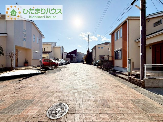 【前面道路含む現地写真】 | 取手市紫水3丁目　中古戸建 | 閑静な住宅地で叶える静かな暮らし(^^)/