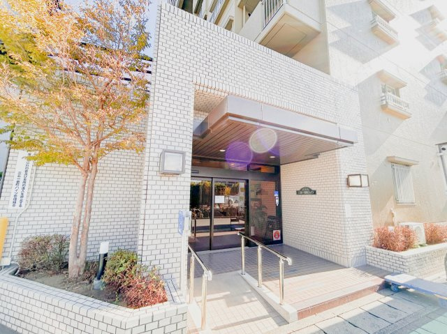  | 三島一番町ハイツ 中古マンション XM06025 | 三島一番町ハイツ　エントランス入口