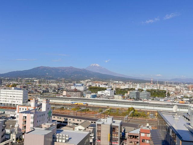 【展望】 | 三島一番町ハイツ 中古マンション XM06025 | 三島一番町ハイツ　外廊下からの眺望