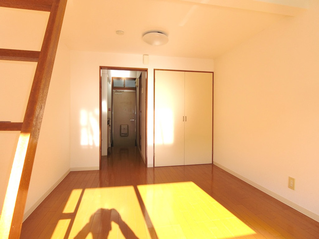 【居間・リビング】 | 同物件内参考画像