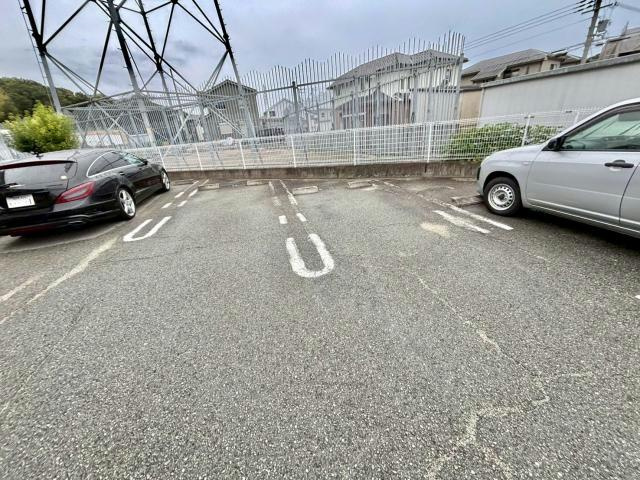 フレンドリー大野の駐車場