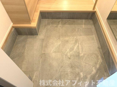 【エントランス】 | シャーメゾンベレオ西桜町