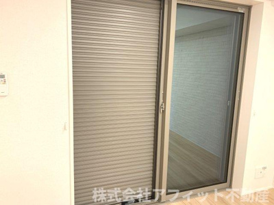 【その他】 | シャーメゾンベレオ西桜町 | シャッター雨戸