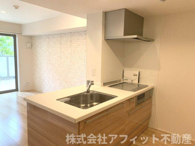 【キッチン】 | シャーメゾンベレオ西桜町 | 対面式システムキッチン