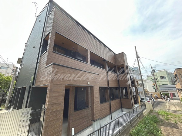 アザーレ・バモス藤沢本町の外観