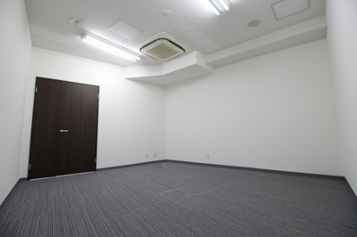 【内装】 | クラマンビル