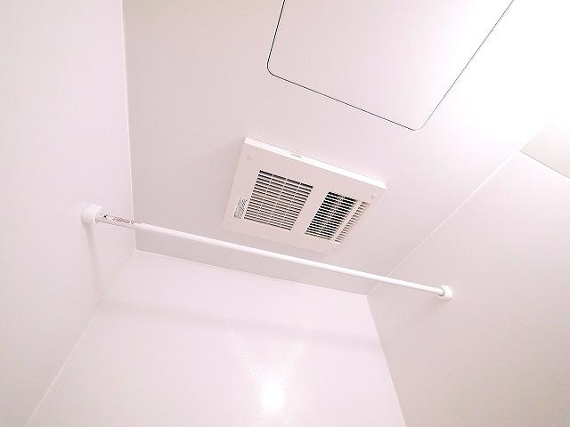 エスポワール　メゾンの設備|浴室乾燥付き