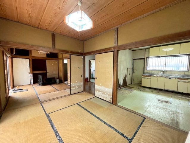 茂原市東郷　中古戸建の和室