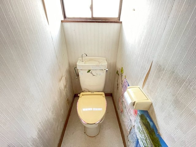 茂原市東郷　中古戸建のトイレ