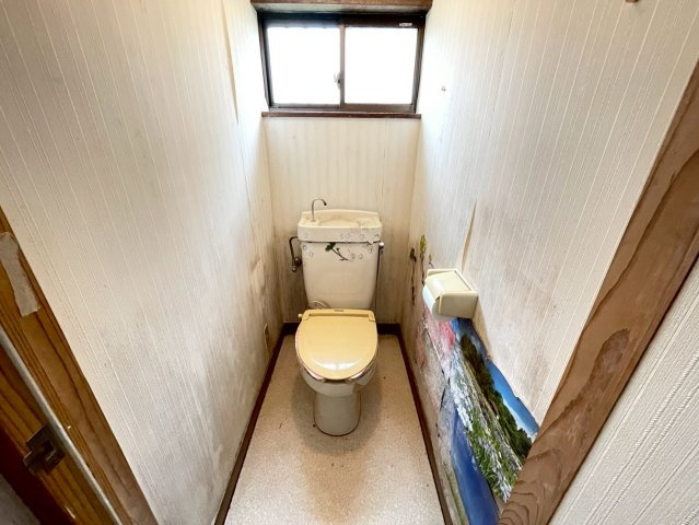 茂原市東郷　中古戸建のトイレ
