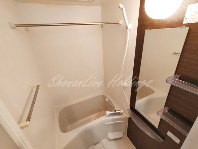 大和市福田４丁目のアパートの浴室