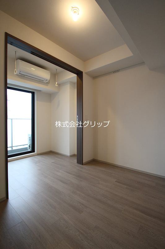横浜市鶴見区鶴見中央５丁目の賃貸マンションの洋室
