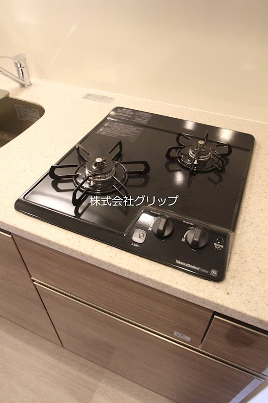 横浜市鶴見区鶴見中央５丁目の賃貸マンションのキッチン