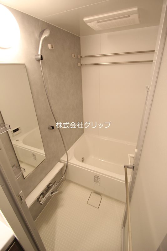 横浜市鶴見区鶴見中央５丁目の賃貸マンションの浴室