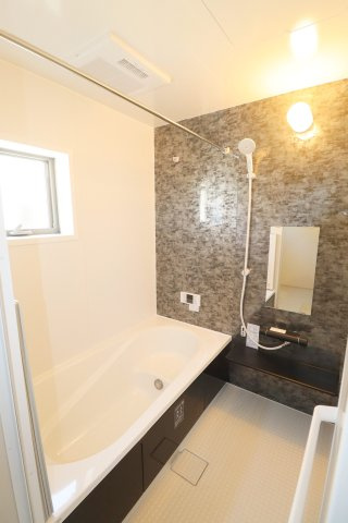 郡山市亀田2丁目第2　　　２号棟　　　桑野小学校、郡山第６中学区　の収納|※同社施工例