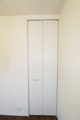 郡山市亀田2丁目第2　　　２号棟　　　桑野小学校、郡山第６中学区　の収納|※同社施工例