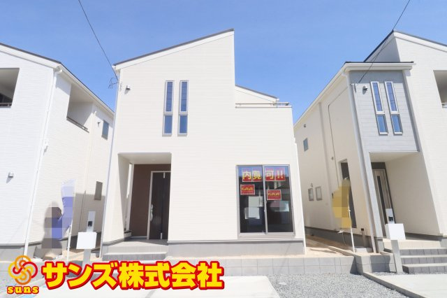 郡山市亀田2丁目第2　　　２号棟　　　桑野小学校、郡山第６中学区　の外観|南西側から見た区画全体