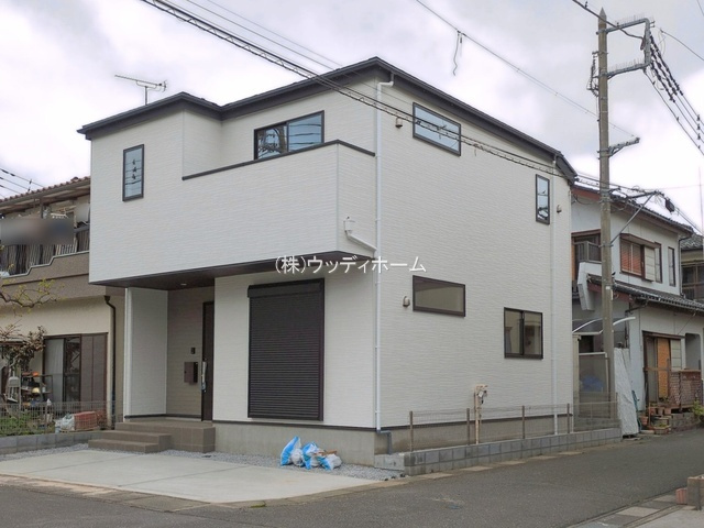 越谷市南荻島1期　新築一戸建ての外観