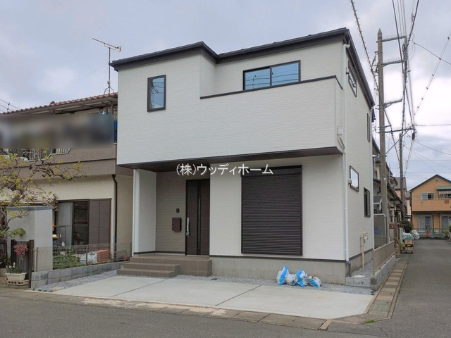 越谷市南荻島1期　新築一戸建ての外観