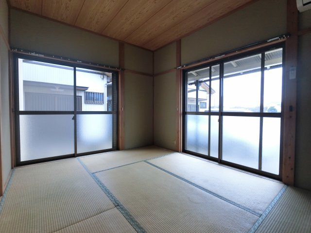 【寝室】