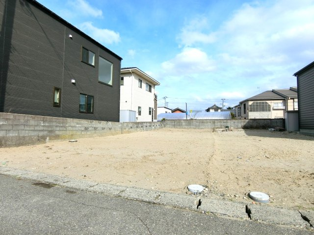 新潟市西区善久の外観