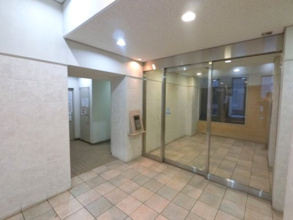 【エントランス】