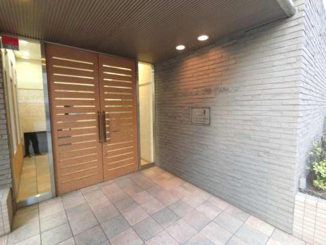 【エントランス】