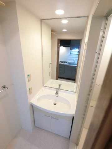 【独立洗面台】