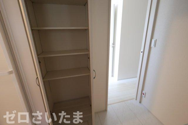 《仲介手数料無料》上尾市大字原市1780-12新築一戸建てブルーミングガーデンの収納