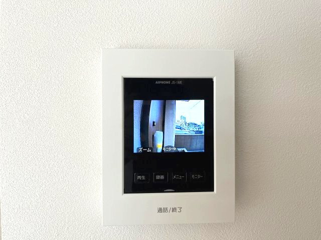 南区氷室町　売戸建の防犯設備|防犯性の高いTVモニター付きインターホン！